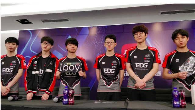 并释放出三 并释放出三