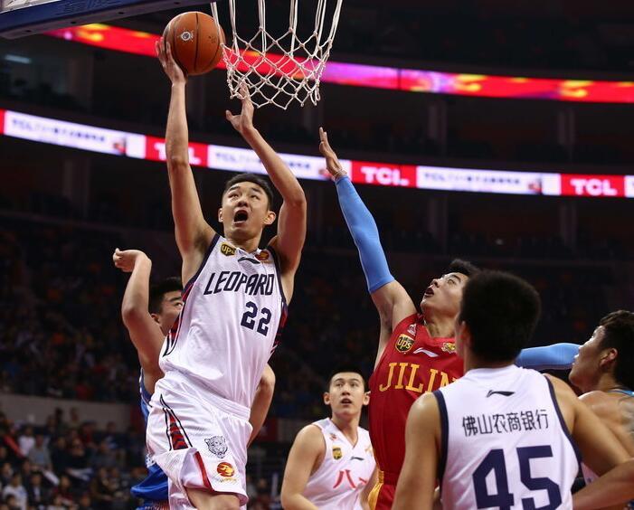 草地训练意 草地训练意