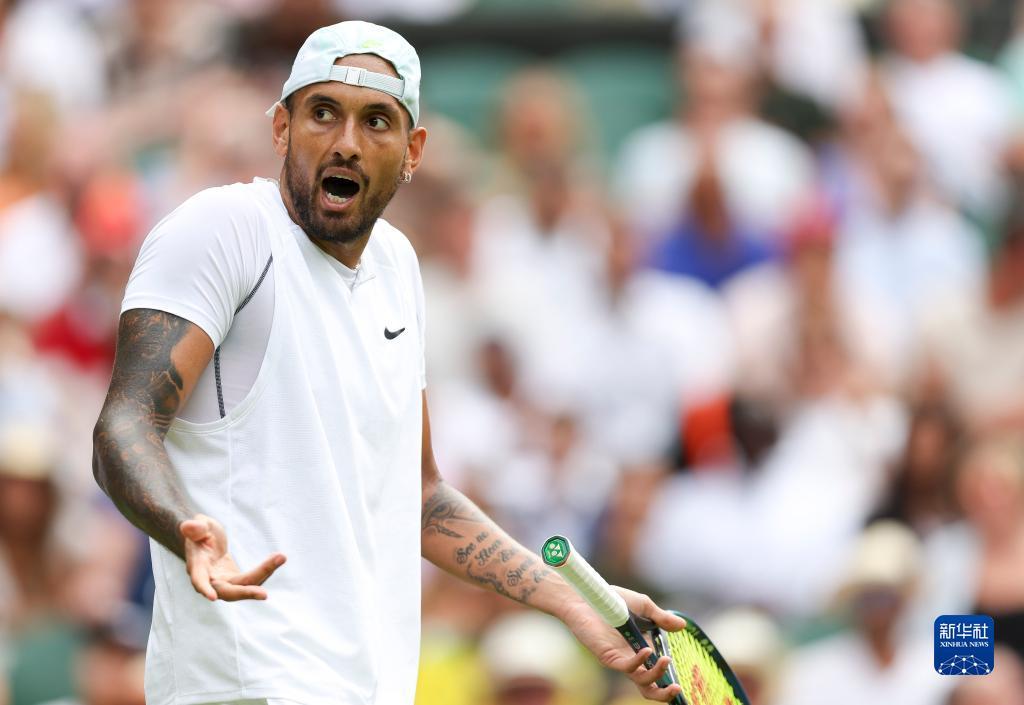 吸引更多年 吸引更多年