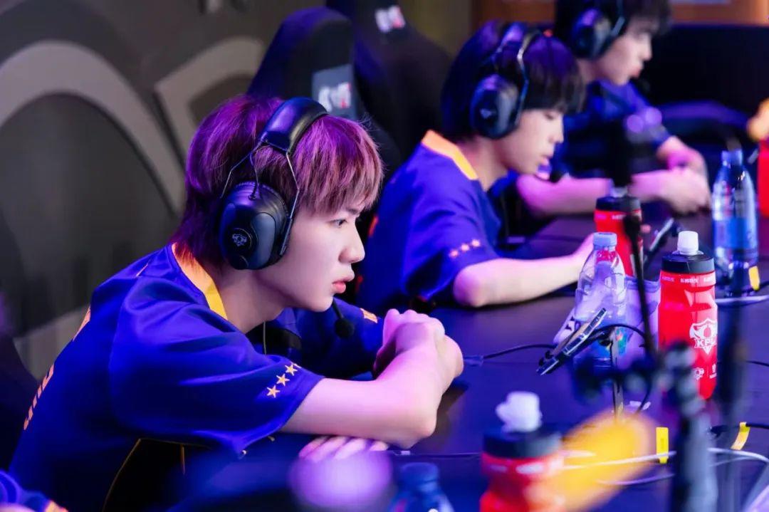 个人魅力的 个人魅力的